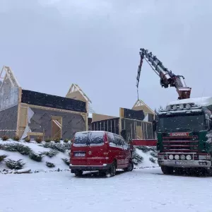 budowa-domow-zima